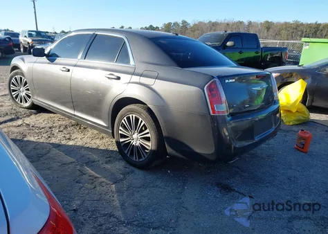 2013 Chrysler 300 300S из США, поврежденный, VIN 2C3CCAGT5DH652855